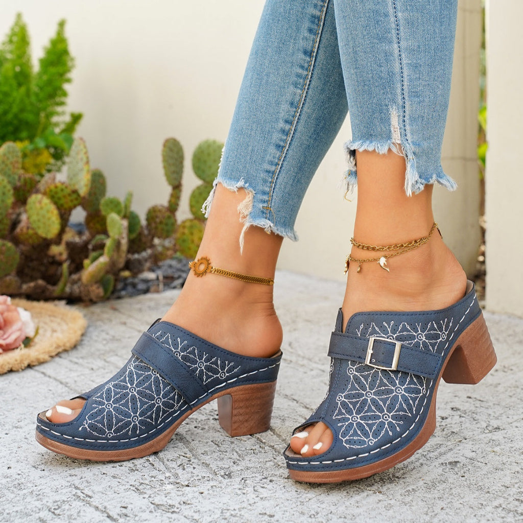 Buckle Decor Block Heel Sandals