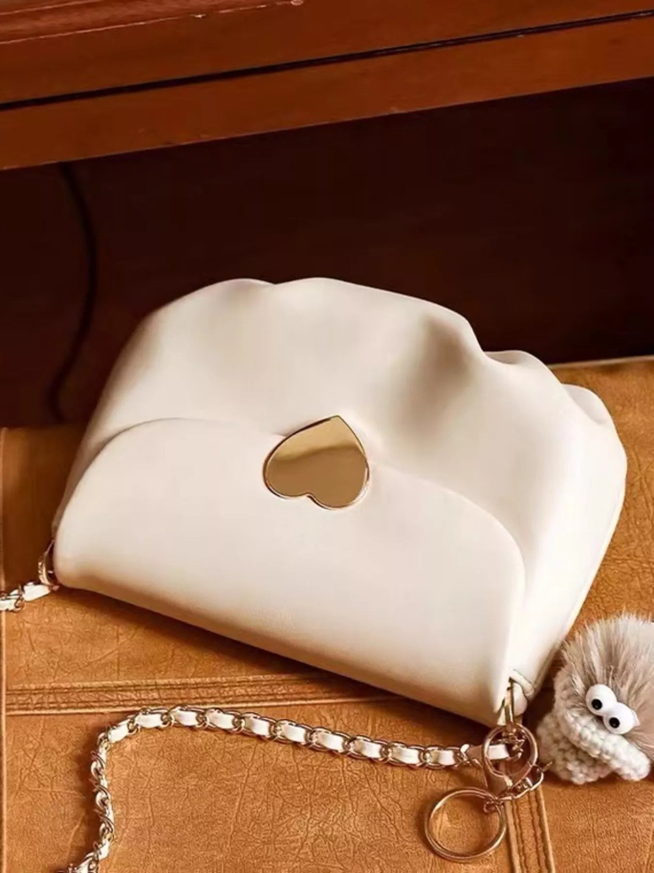 Heart Buckle Chain Crossbody Bag