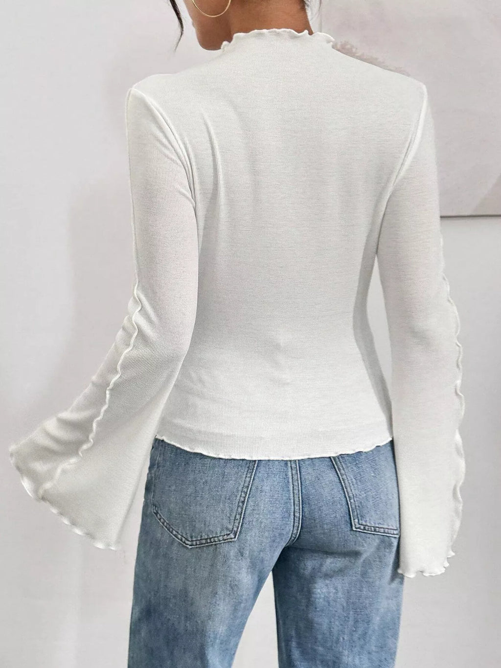 Lettuce Edge Flare Sleeve Top
