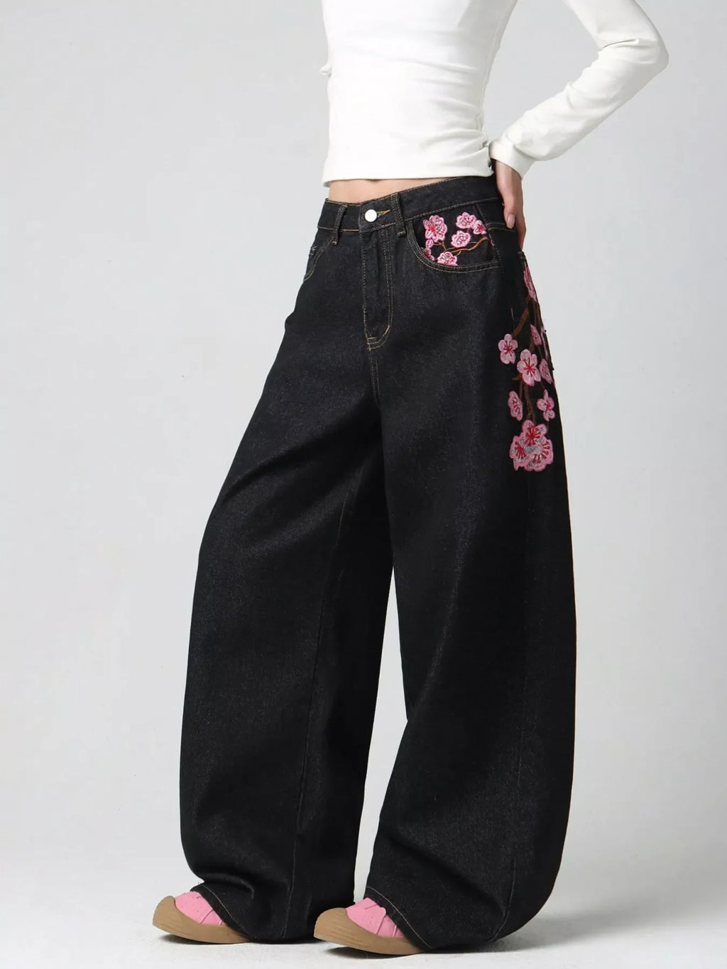 Embroidered Wide-Leg Jeans