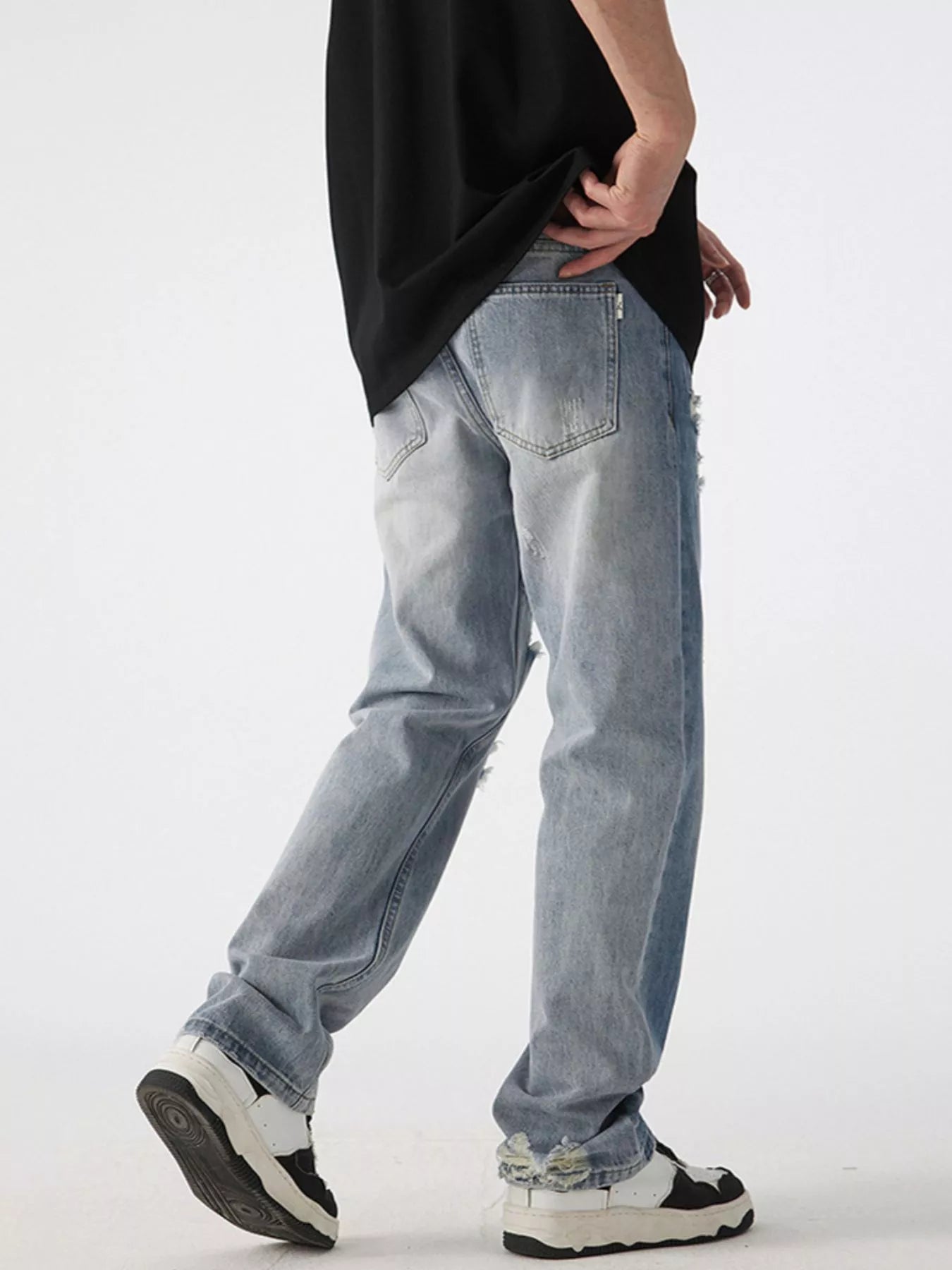 Men's Distressed Wide Leg Jeans