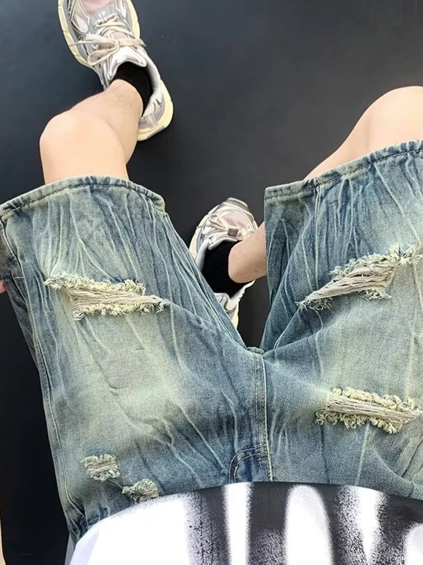 Men's Plus Size Distressed Wide Leg Denim Shorts