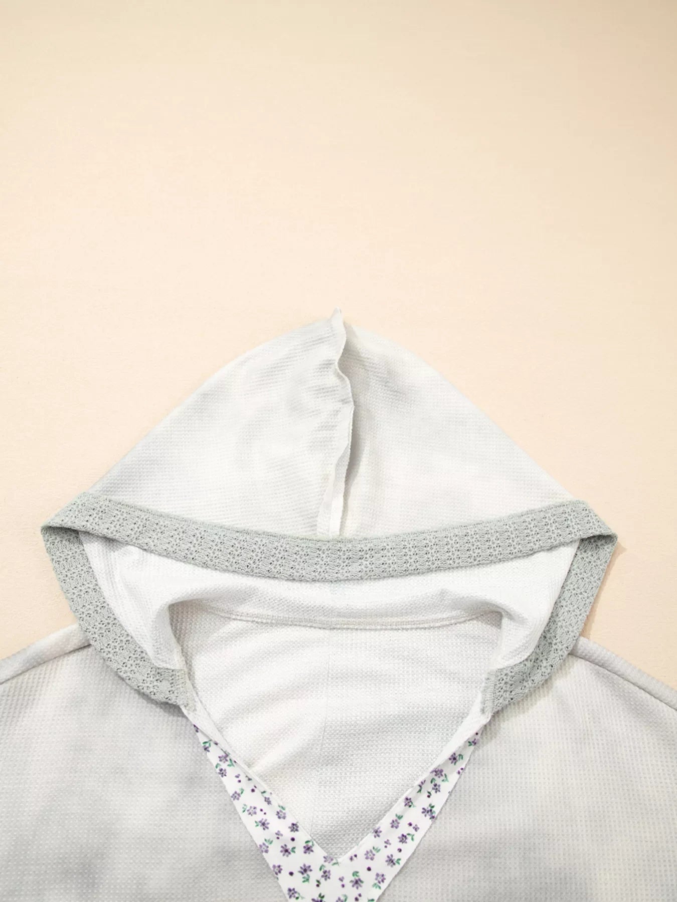Floral Patched Waffle Textured V Neck Casual Hooded Top