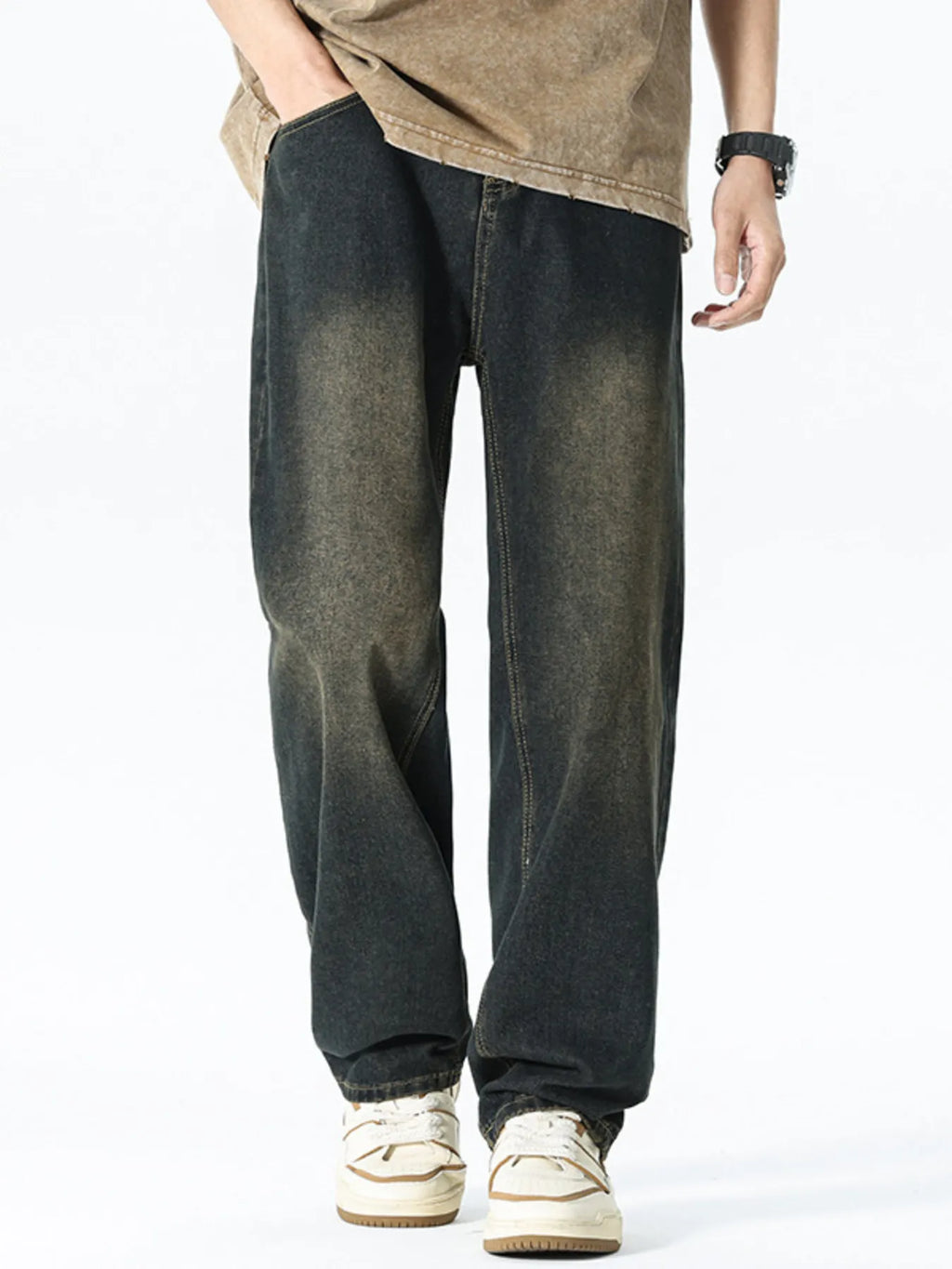 Men's Relaxed Fit Washed Jeans