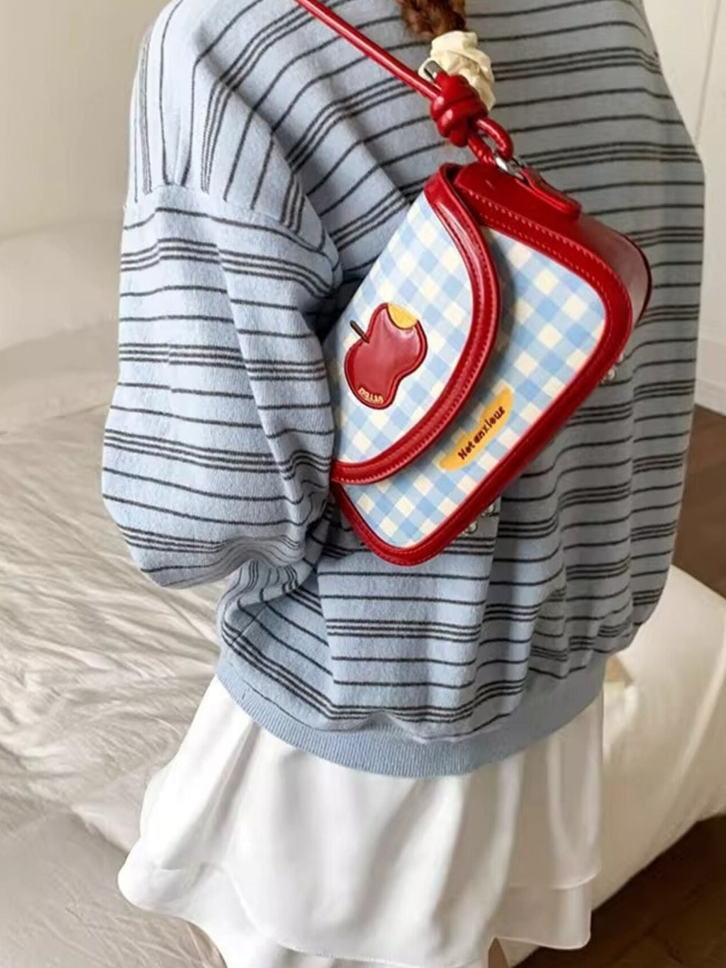 Apple Gingham Pattern Shoulder Bag