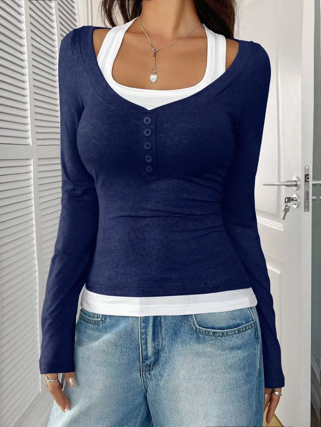 Contrast Long Sleeve Fake Two-Piece T-Shirt