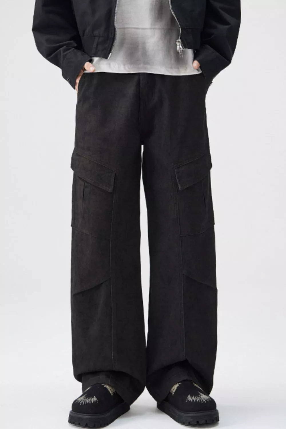 Men's Wide Leg Cargo Pants