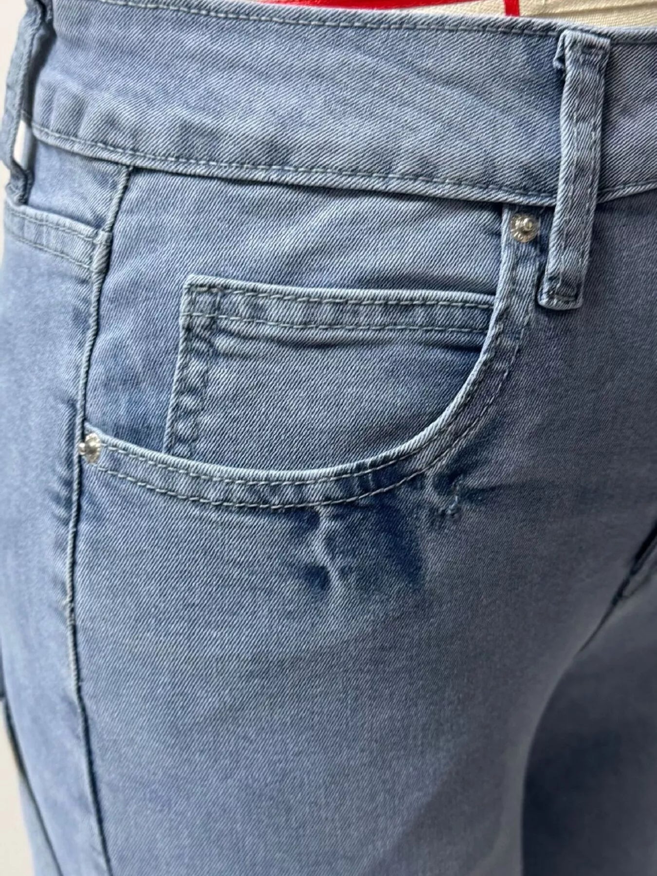 Washed Wide Leg Jeans