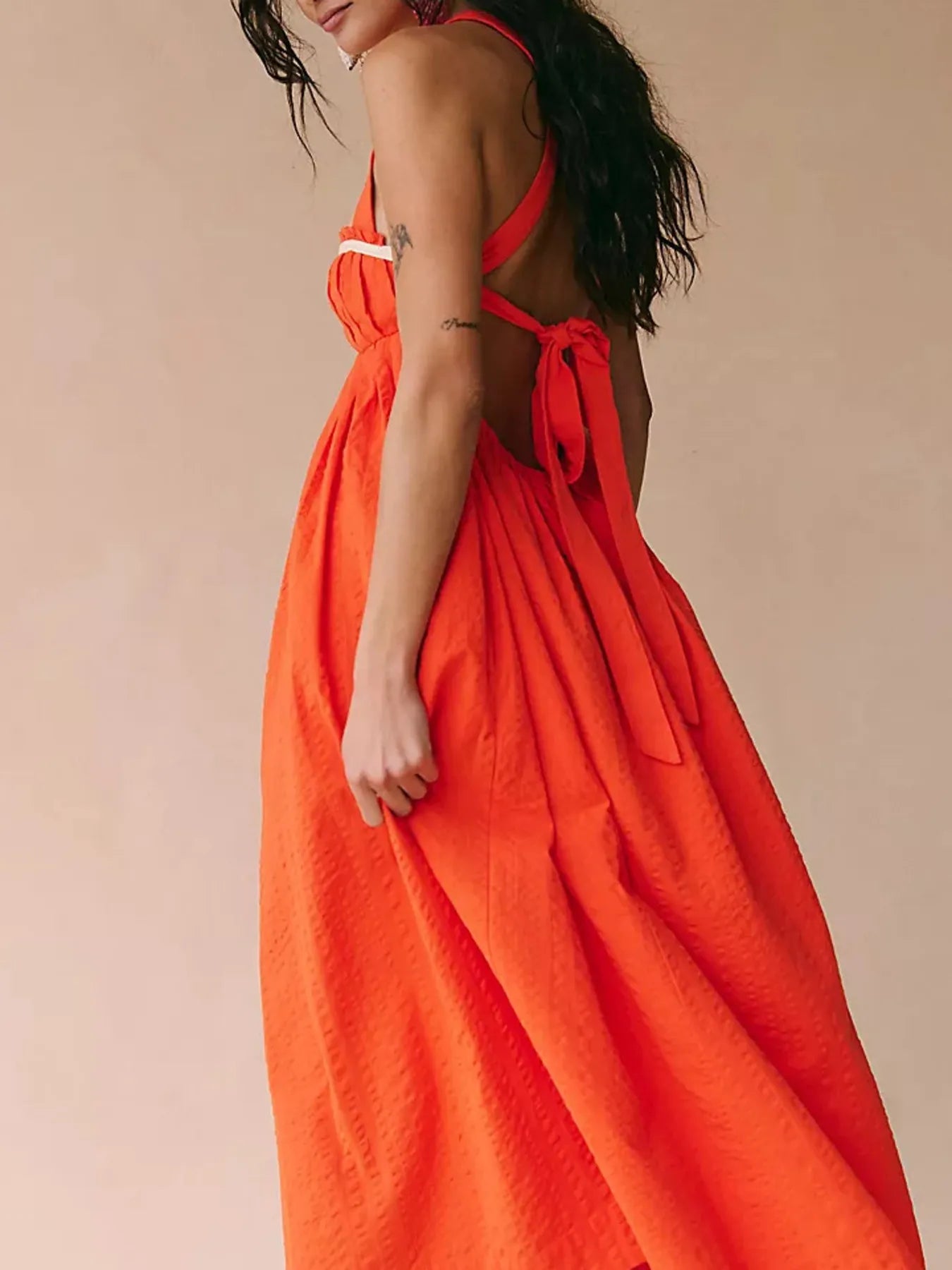 Sweetheart Neck Midi Dress