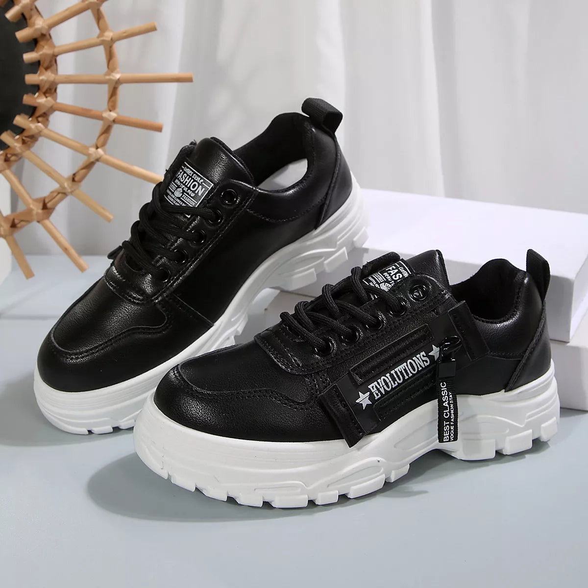 Lace Up Round Toe Athletic