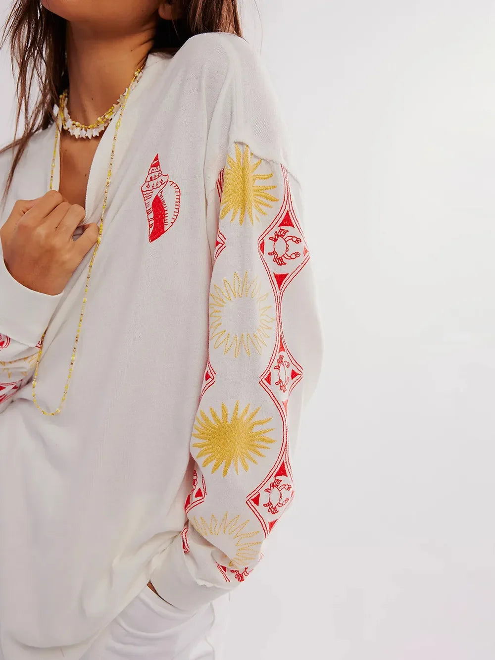 Embroidered Round Neck Long Sleeve Sweatshirt