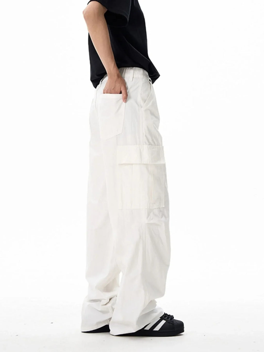 Men's Wide Leg Cargo Pants