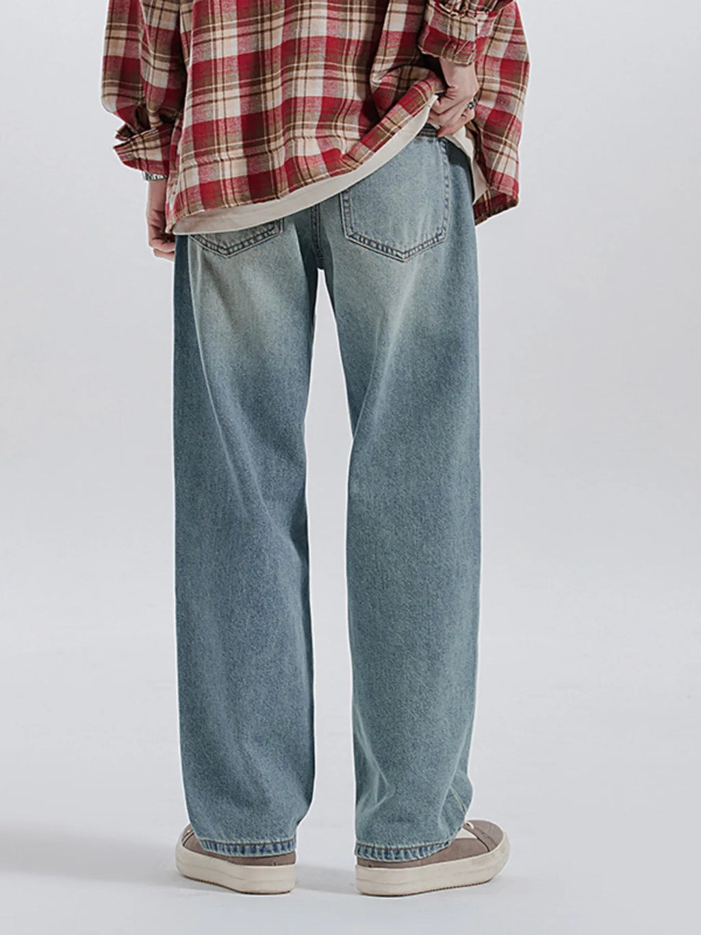 Men's Wide Leg Washed Jeans