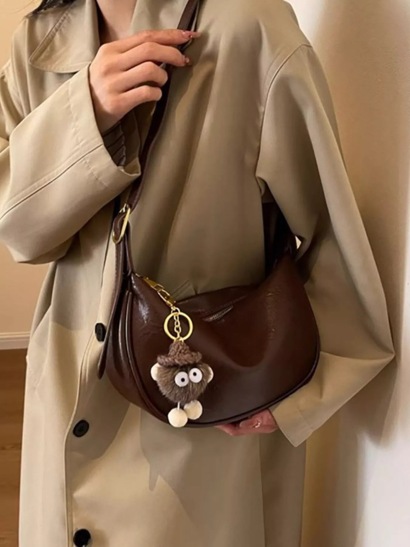 Vintage Style Crescent Crossbody Bag