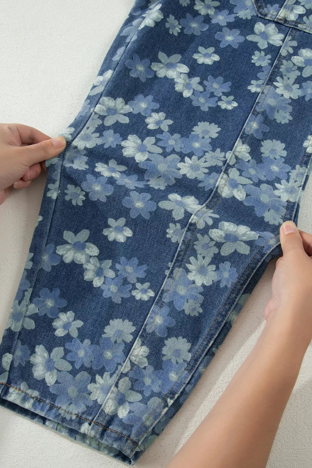 Dainty Floral Printed Drawstring Barrel Jeans