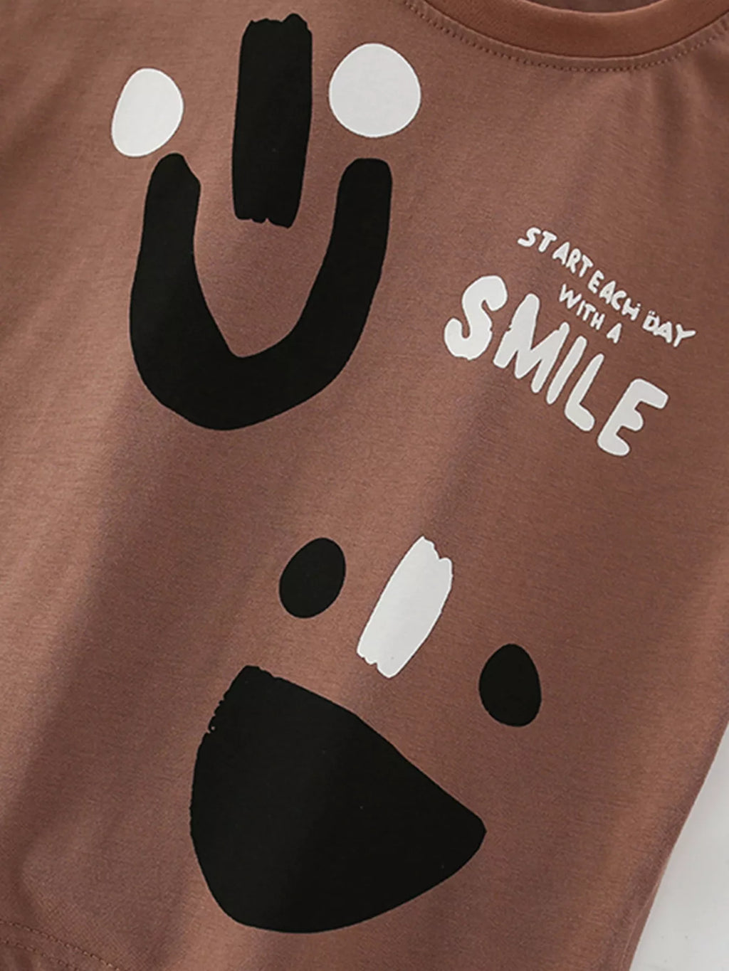 Children's Smile Print Tee and Shorts Casual Set