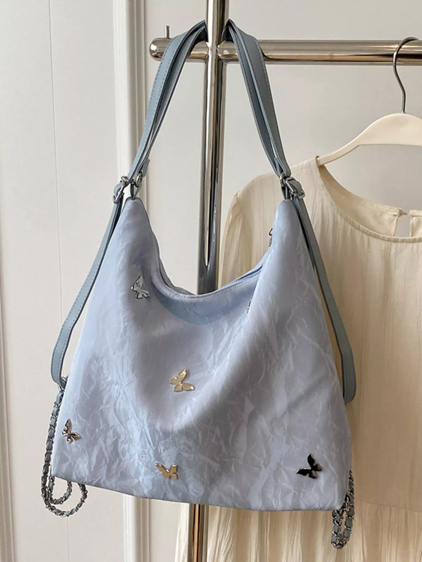 Butterfly Decor Cloud Charm Shoulder Bag
