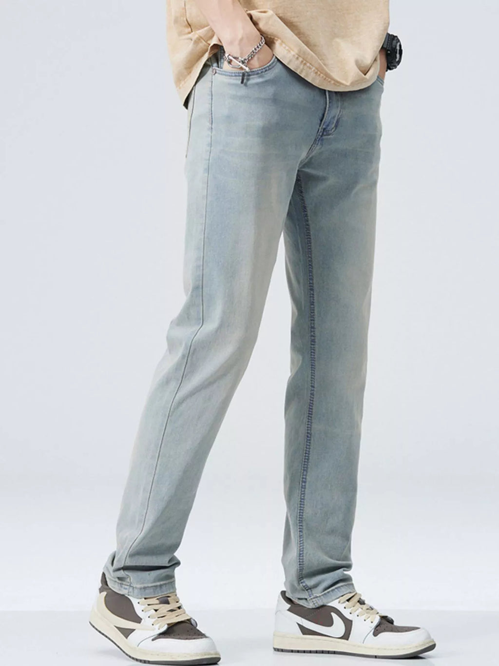 Men's Classic Straight Fit Jeans