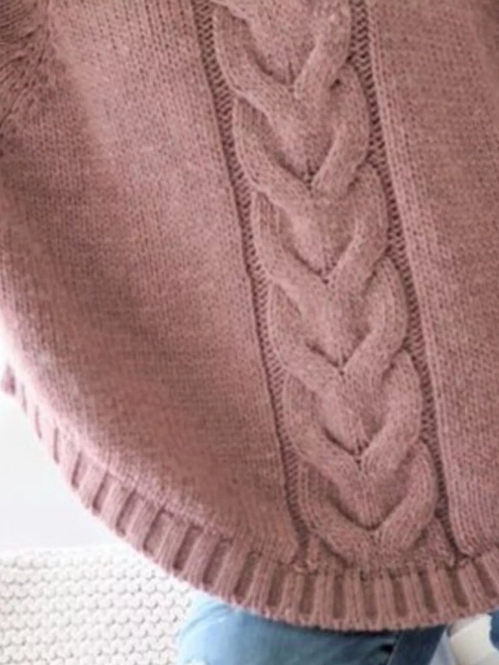 Cable-Knit Long Sleeve Sweater