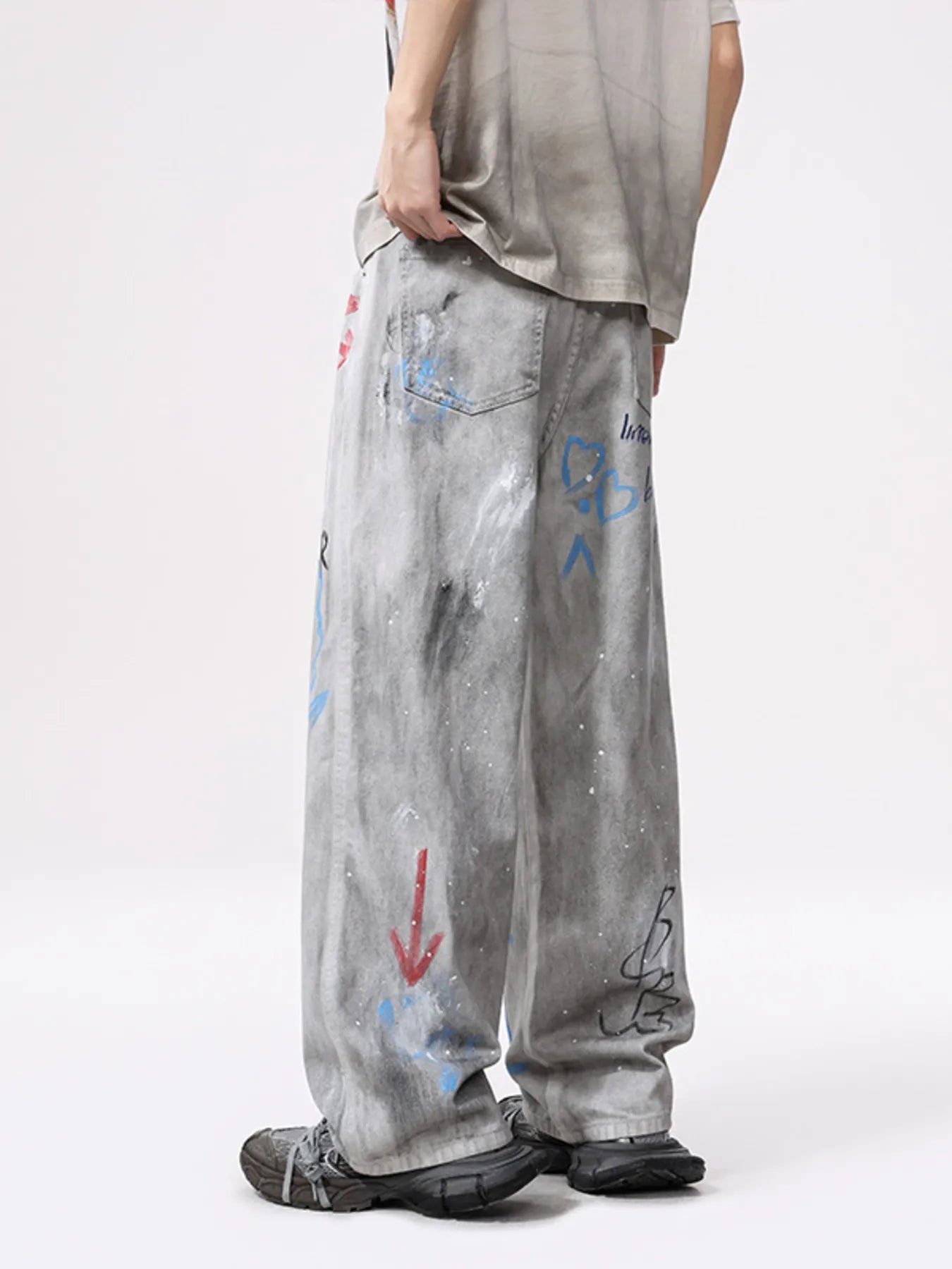 Men's Distressed Graffiti Print Wide Leg Jeans