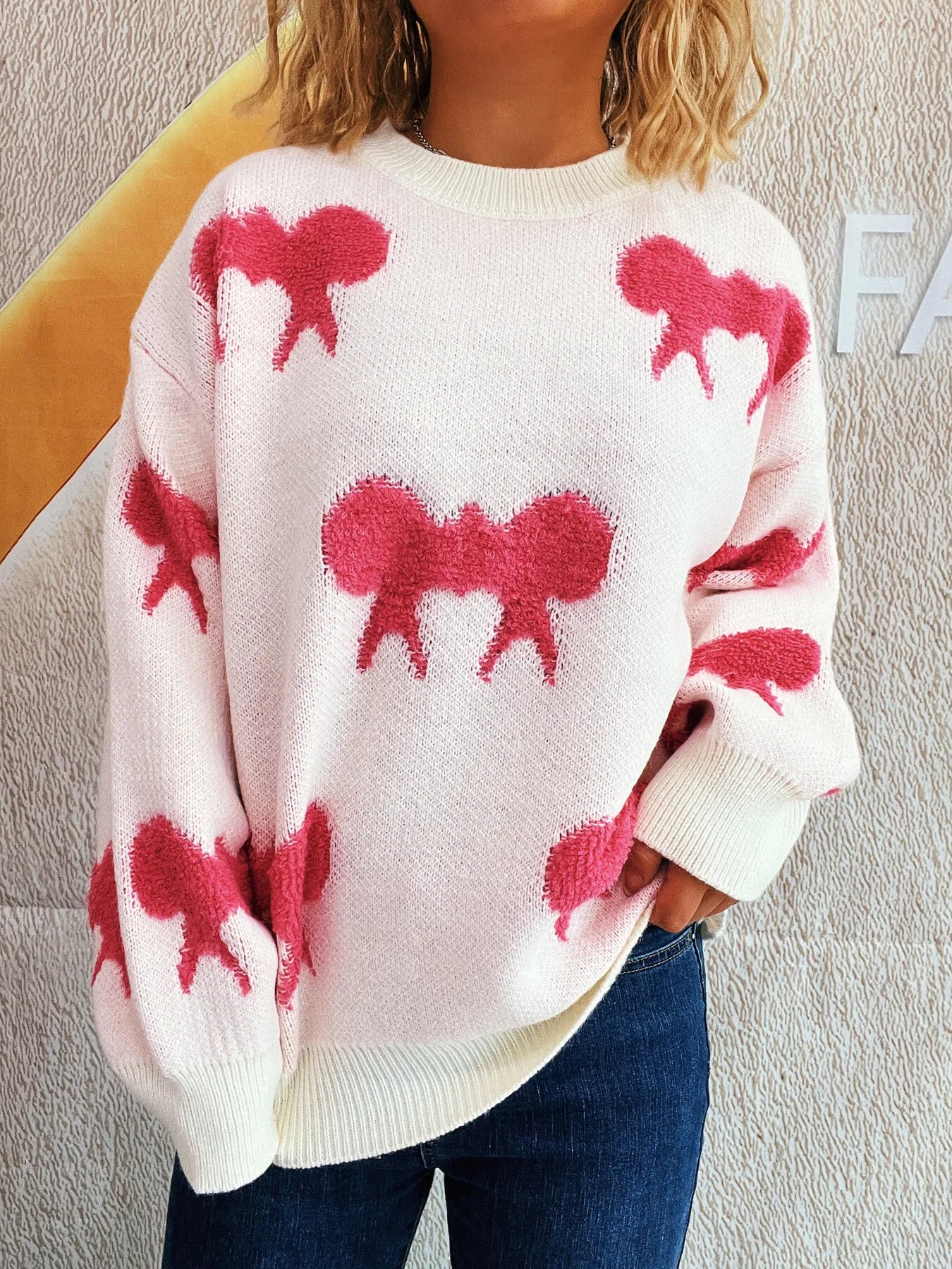 Bow Pattern Round Neck Sweater