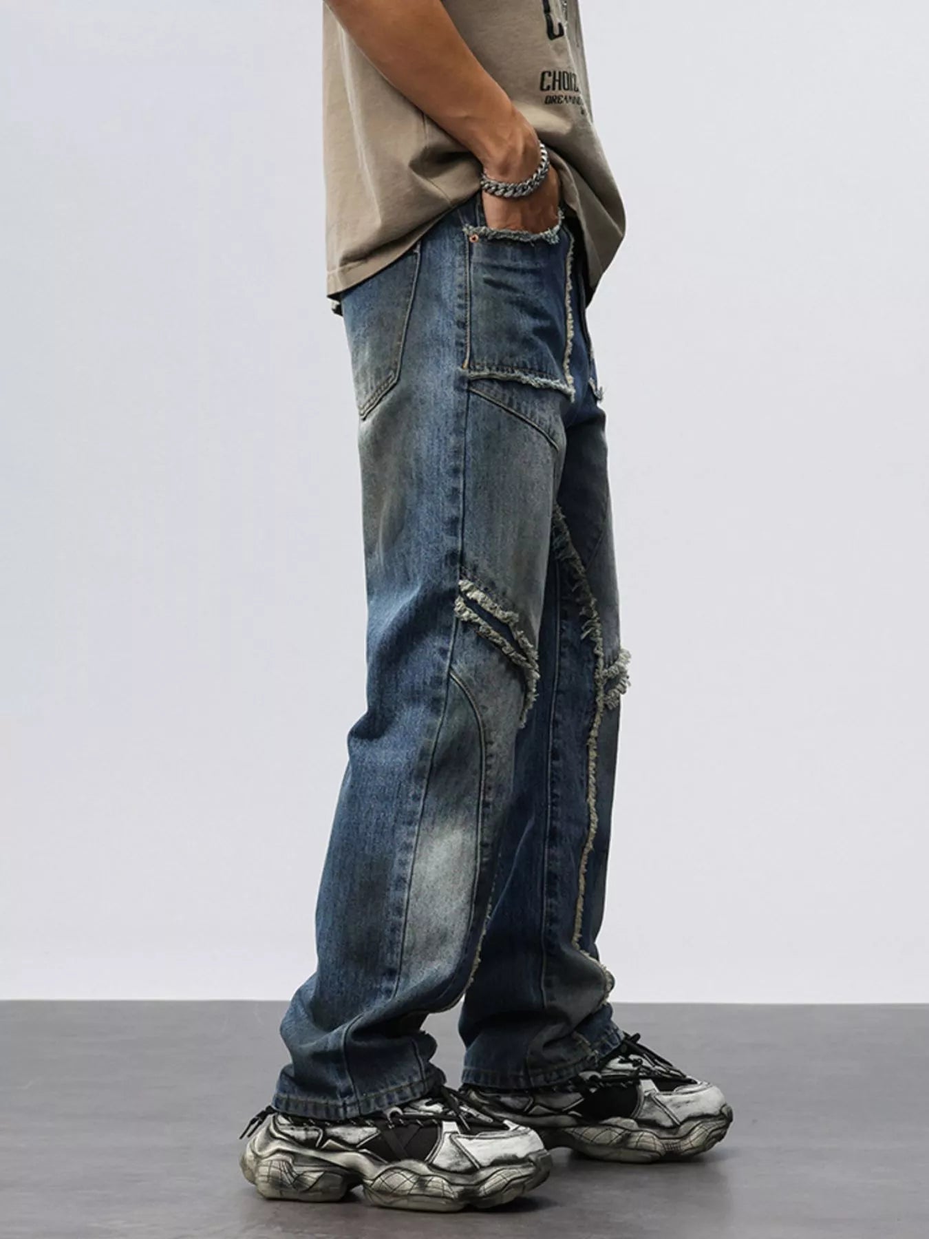 Men's Frayed Hem Wide Leg Jeans