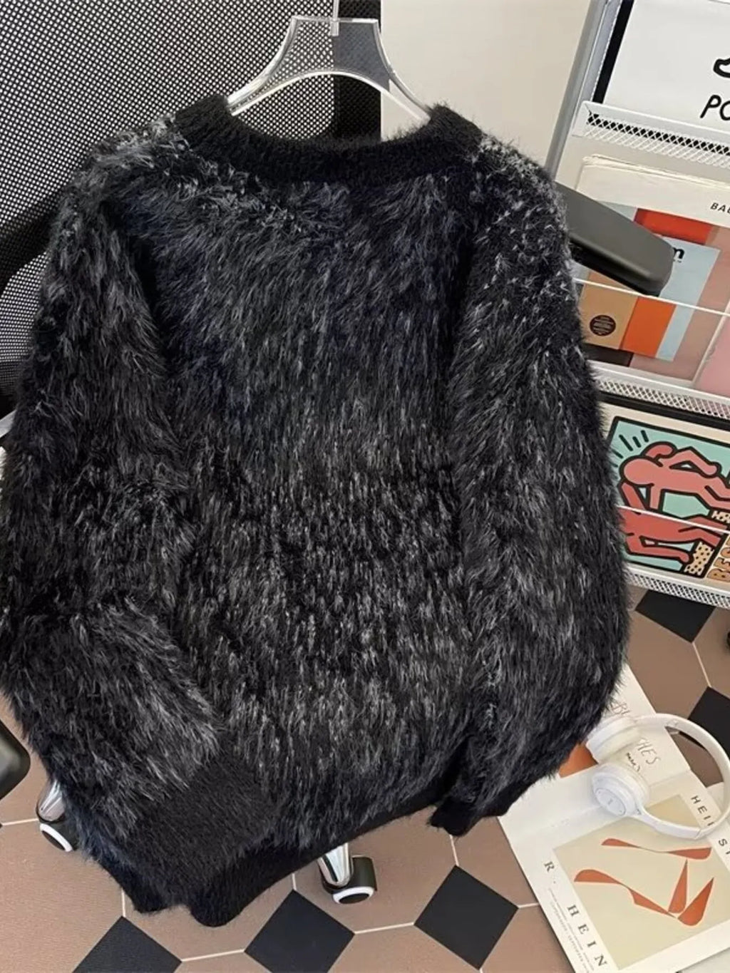 Men's Letter Fuzzy Round Neck Sweater