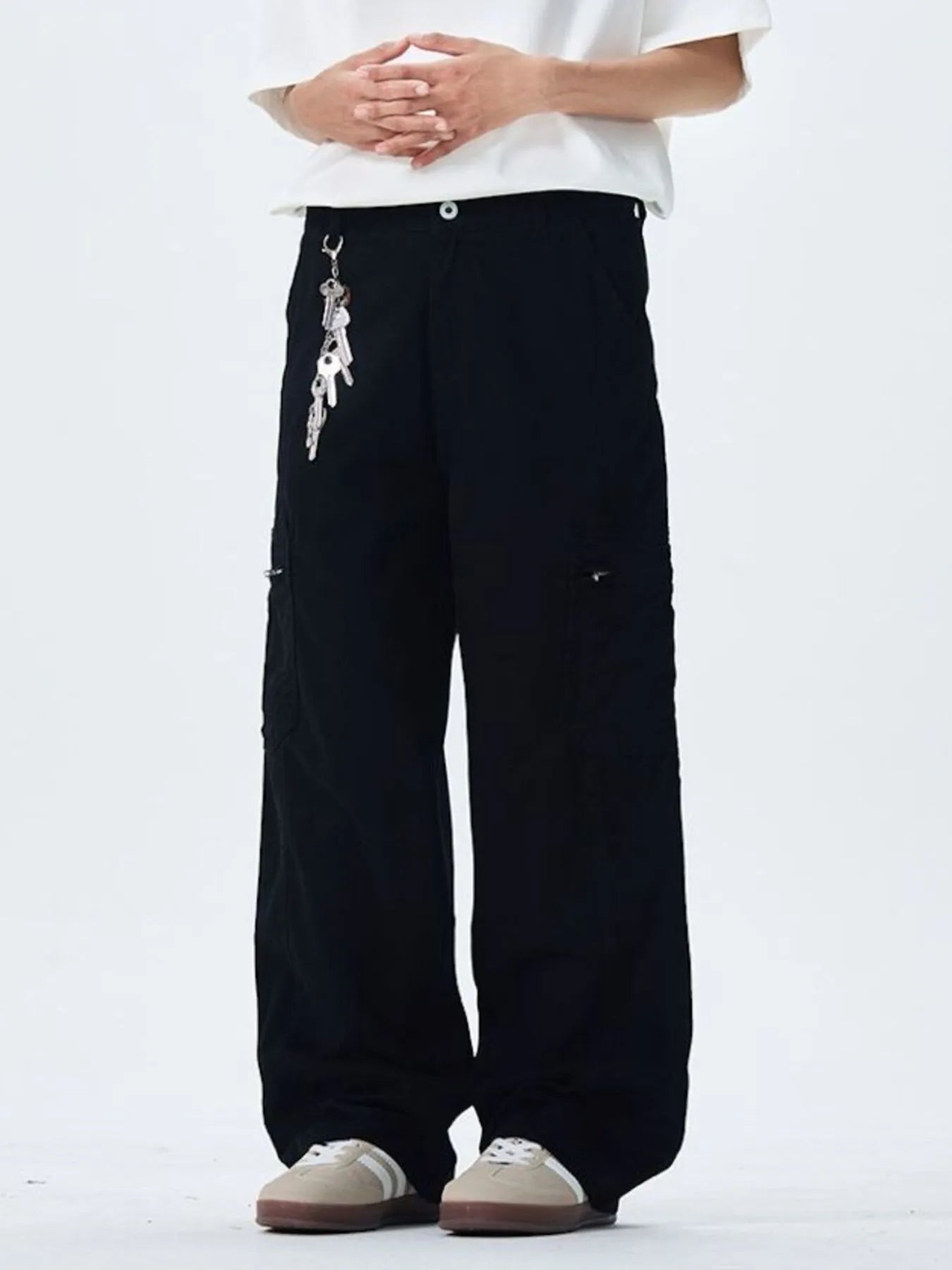 Men's Wide Leg Cargo Pants with Multi Pockets