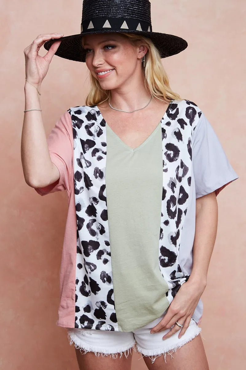BiBi Cotton Span Knit With Leopard Color Block Top