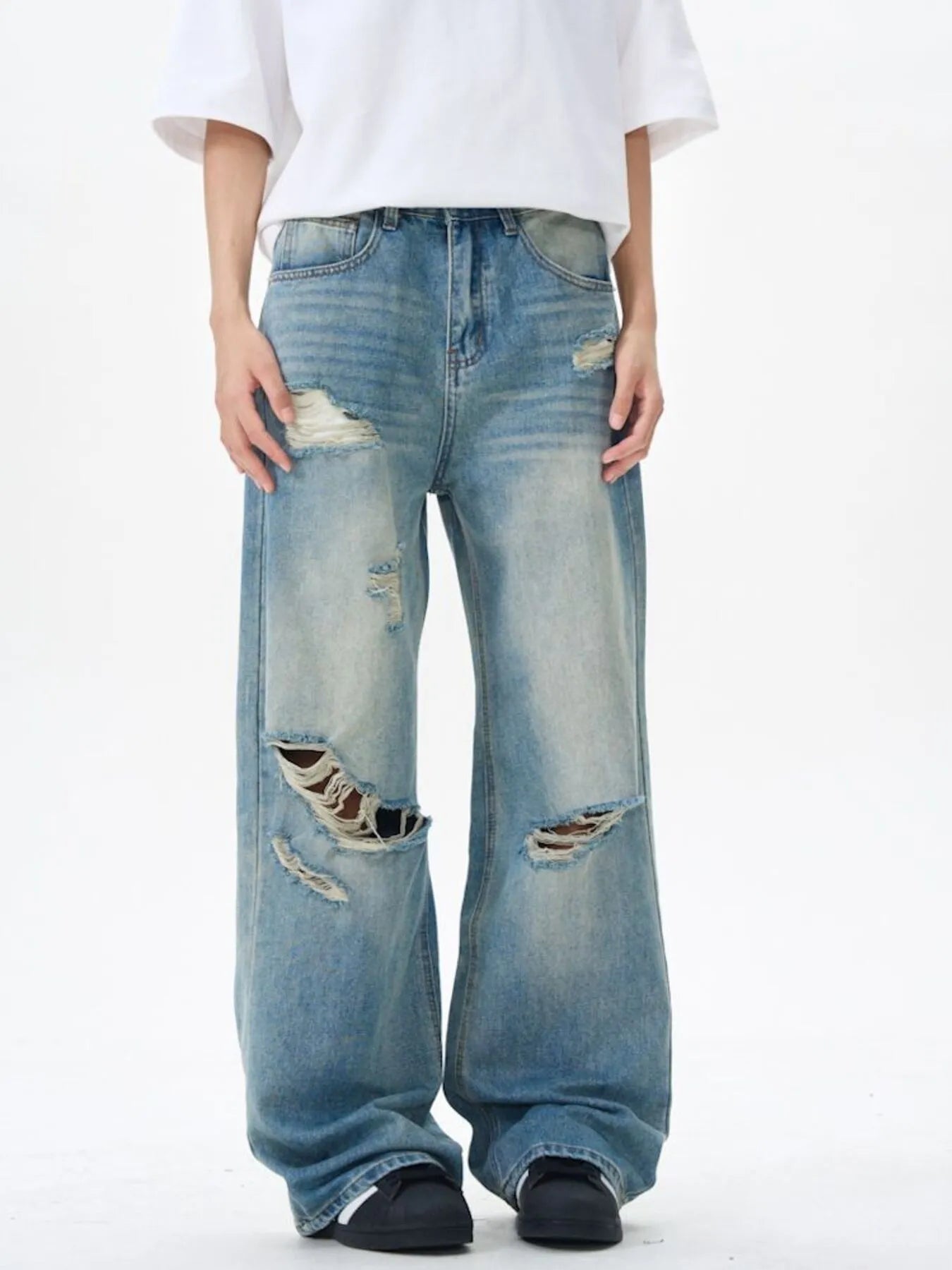 Men's Distressed Wide Leg Jeans