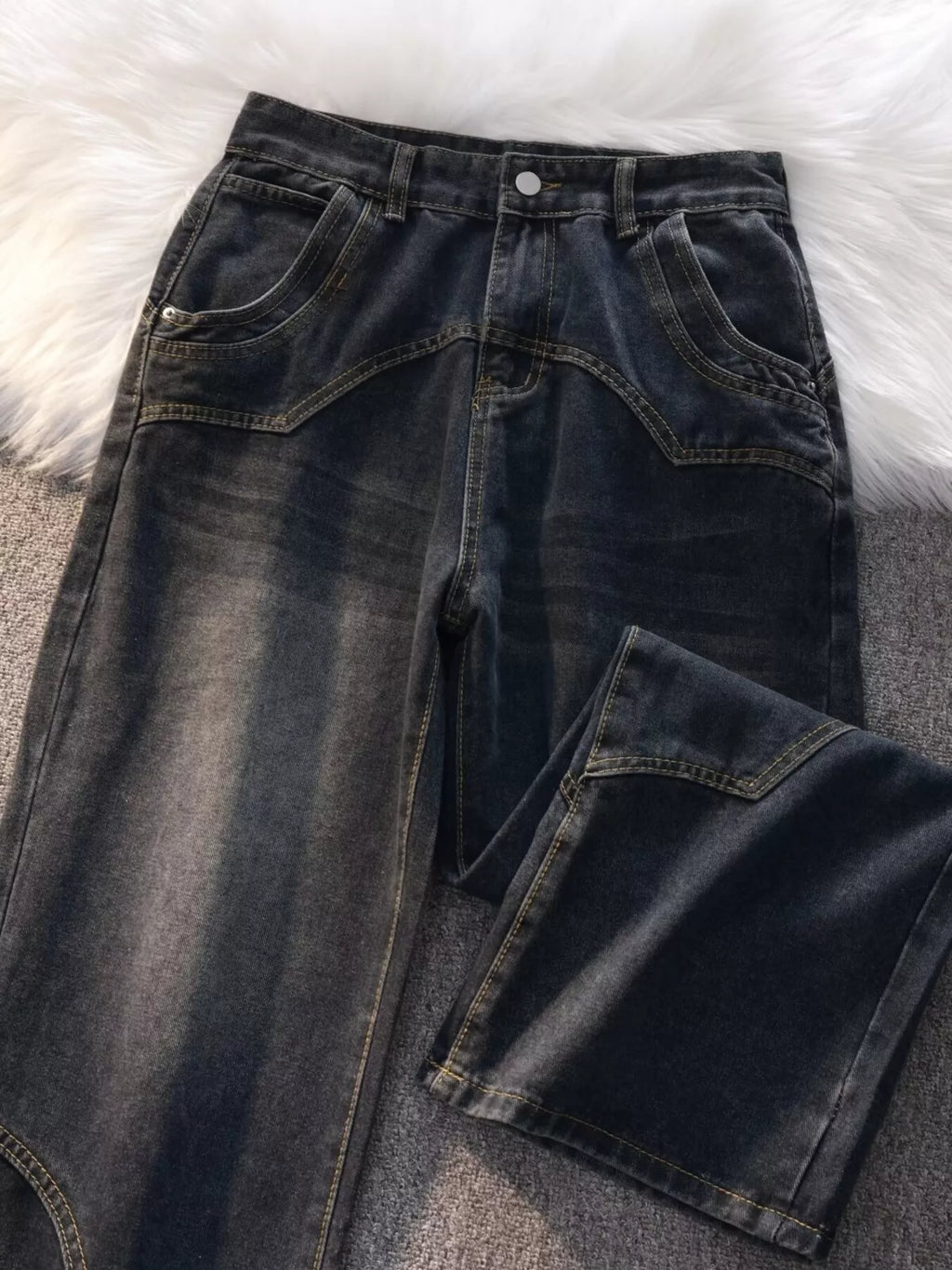 Men's Vintage Wash Wide Leg Jeans