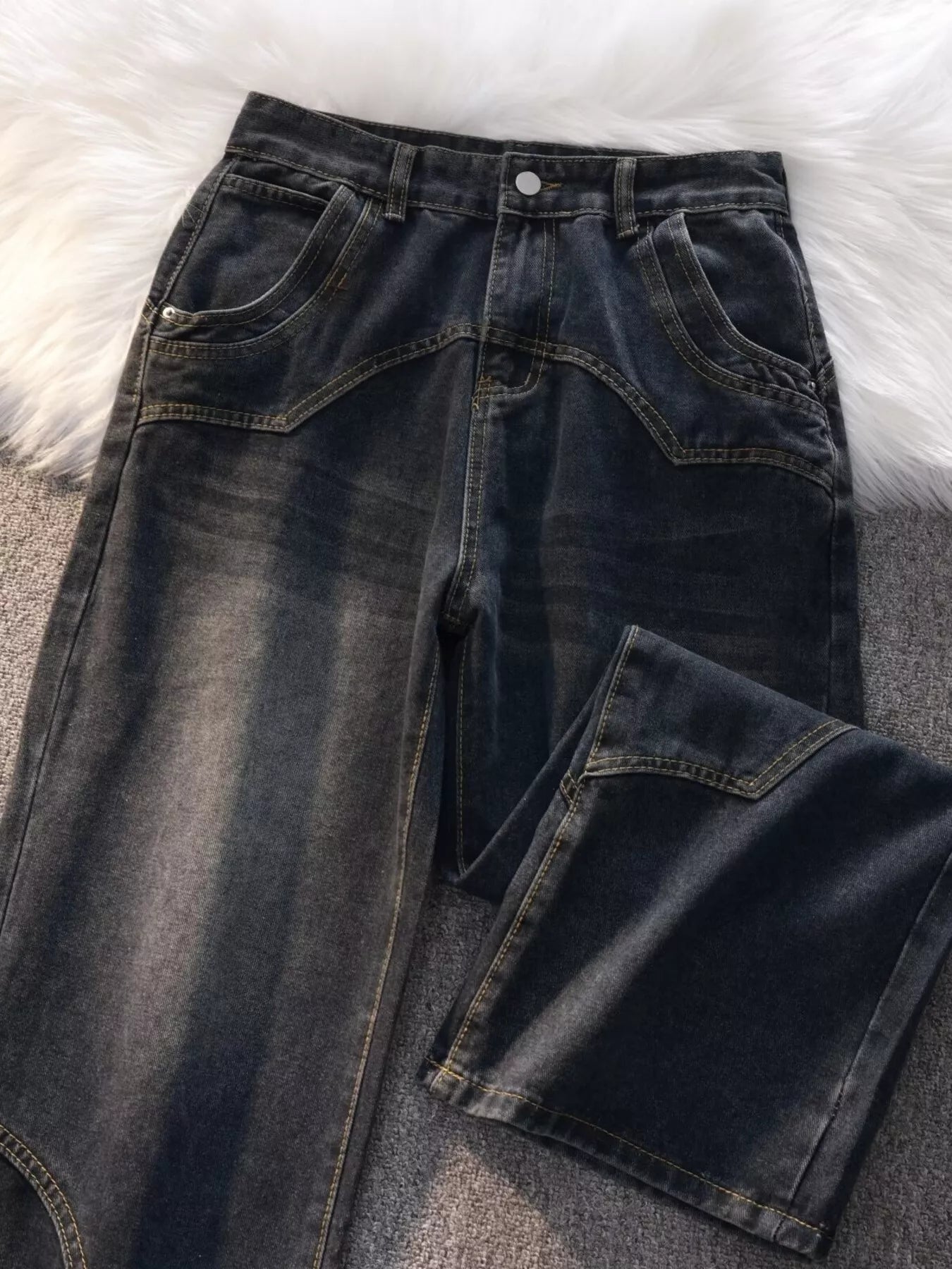 Men's Vintage Wash Wide Leg Jeans