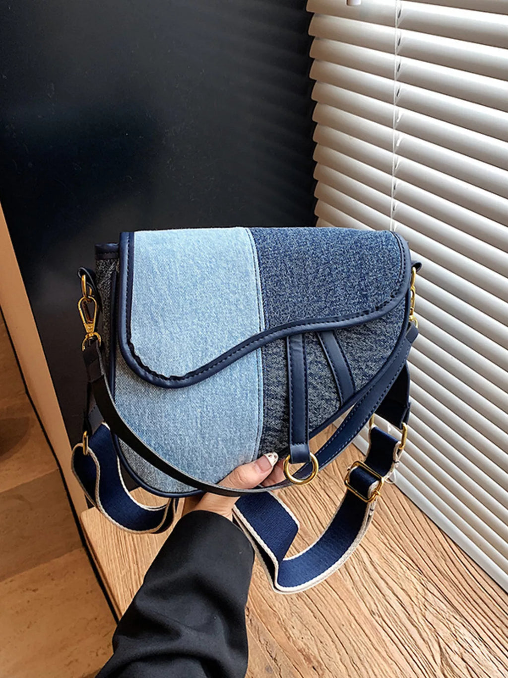 Adjustable Strap Crossbody Bag