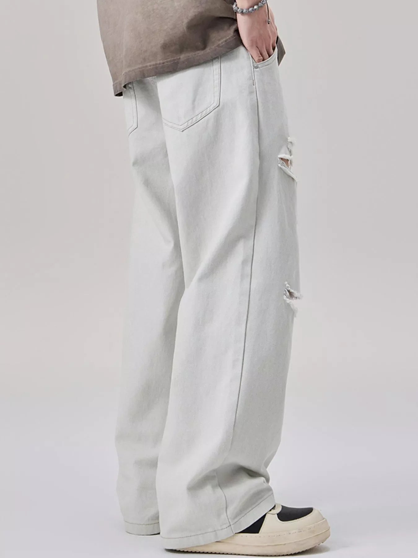 Men's Distressed Wide Leg Jeans