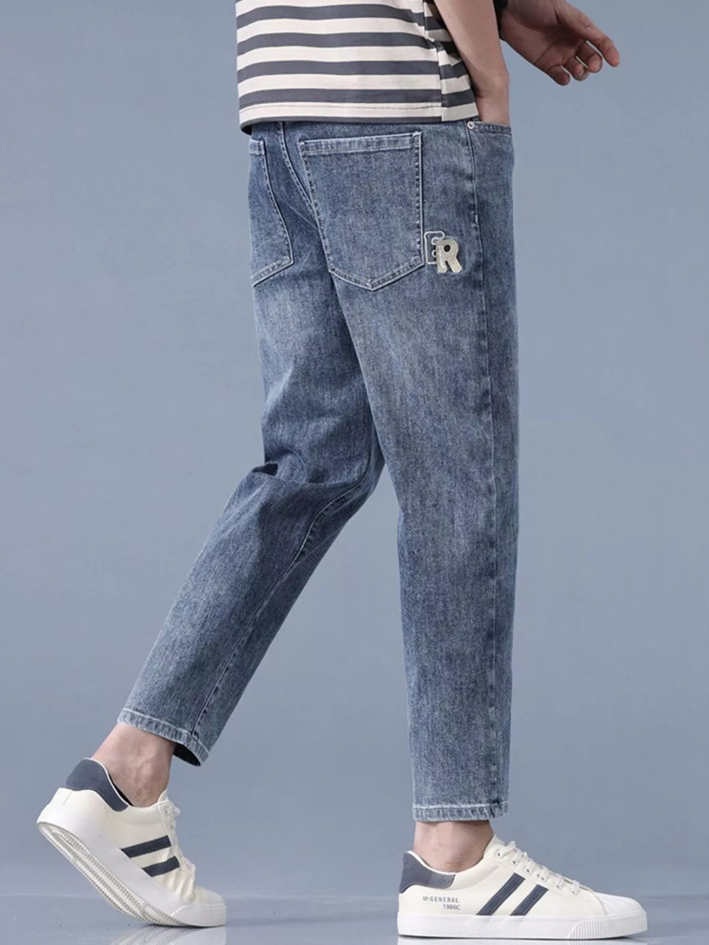 Men's Straight-Leg Wash Jeans