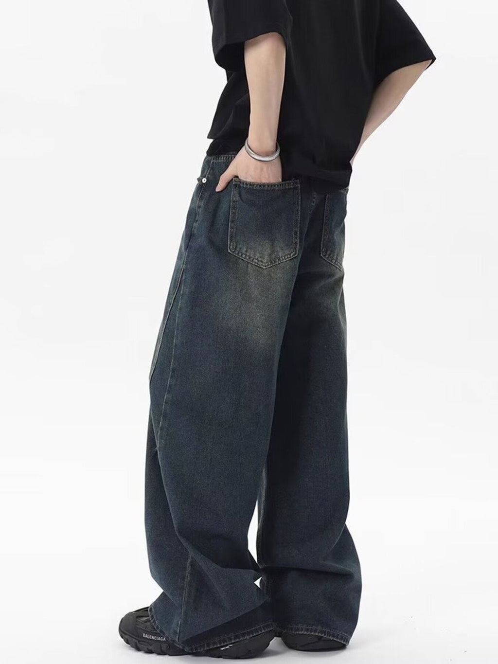 Men's Full Size Vintage Wash Wide Leg Jeans Plus Size