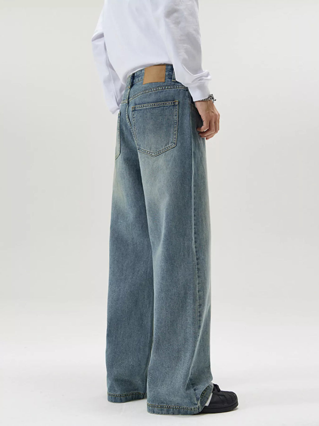 Men's Full Size Vintage Wash Wide Leg Jeans Plus Size