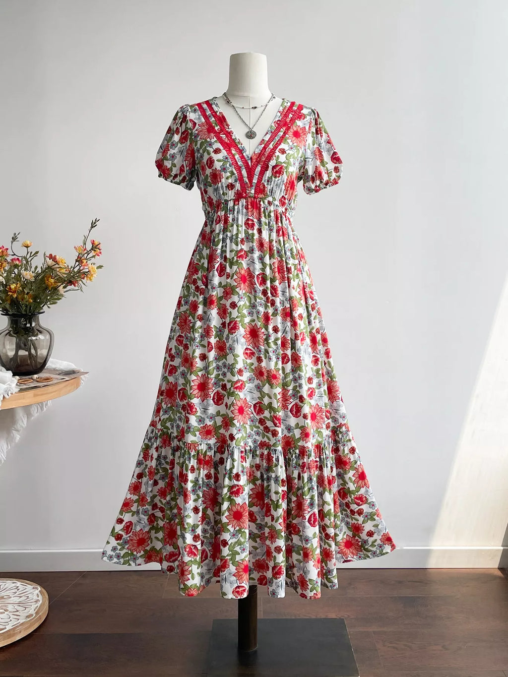 Floral Print V-Neck Ruffle Hem Midi Dress