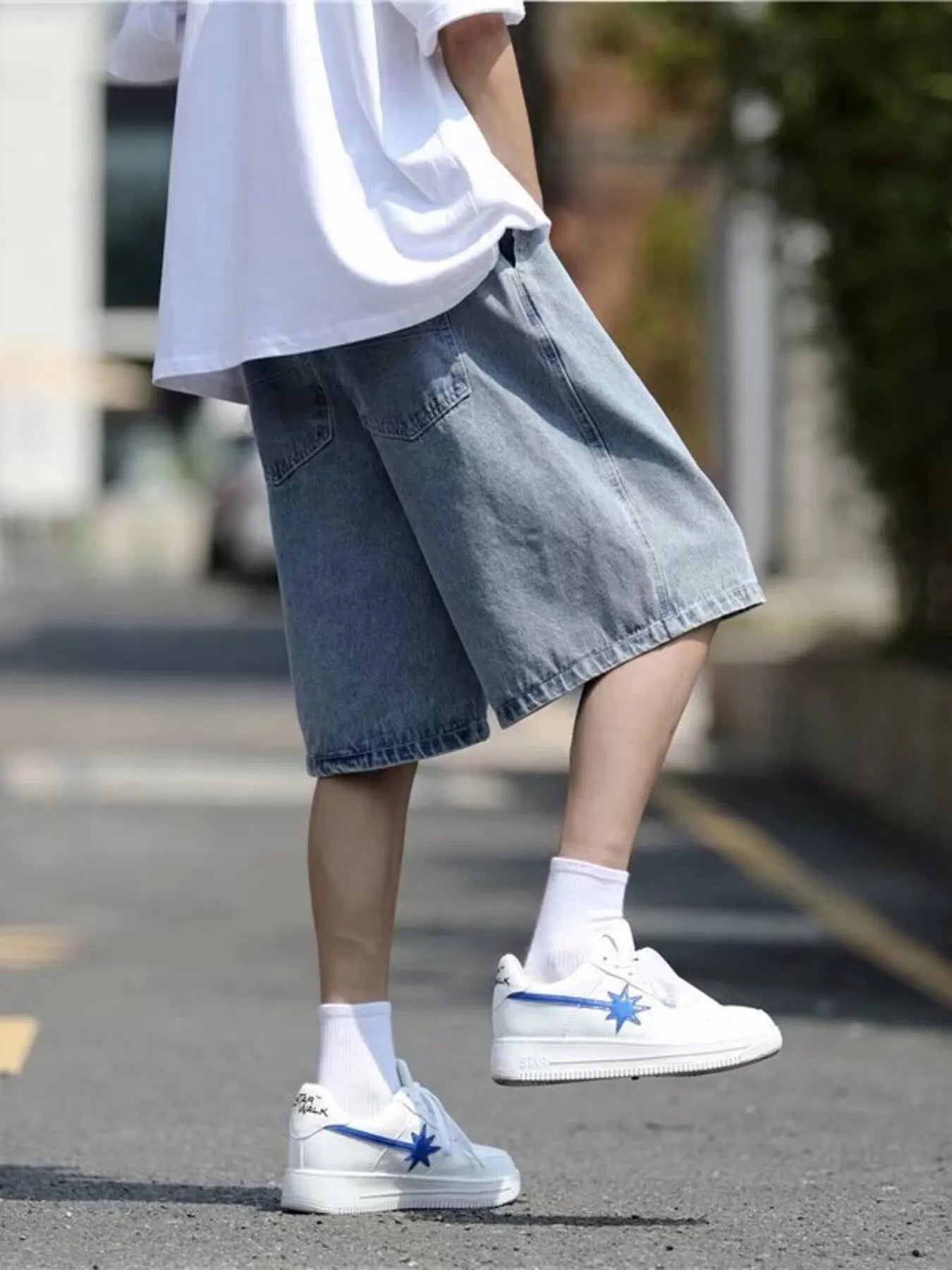 Men's Plus Size Loose Fit Washed Denim Shorts
