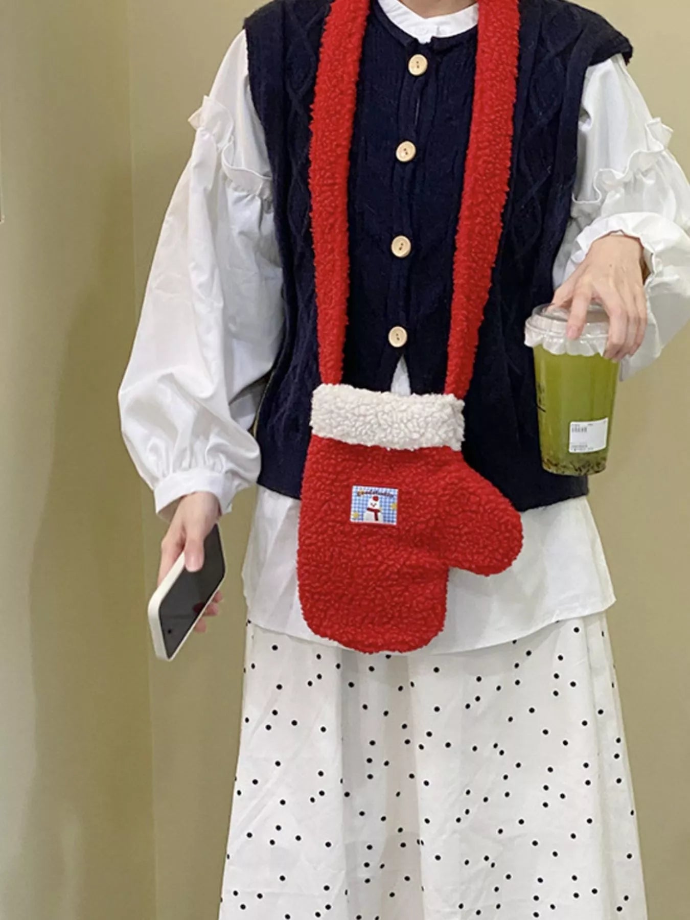 Christmas Mitten-Shaped Plush Crossbody Bag