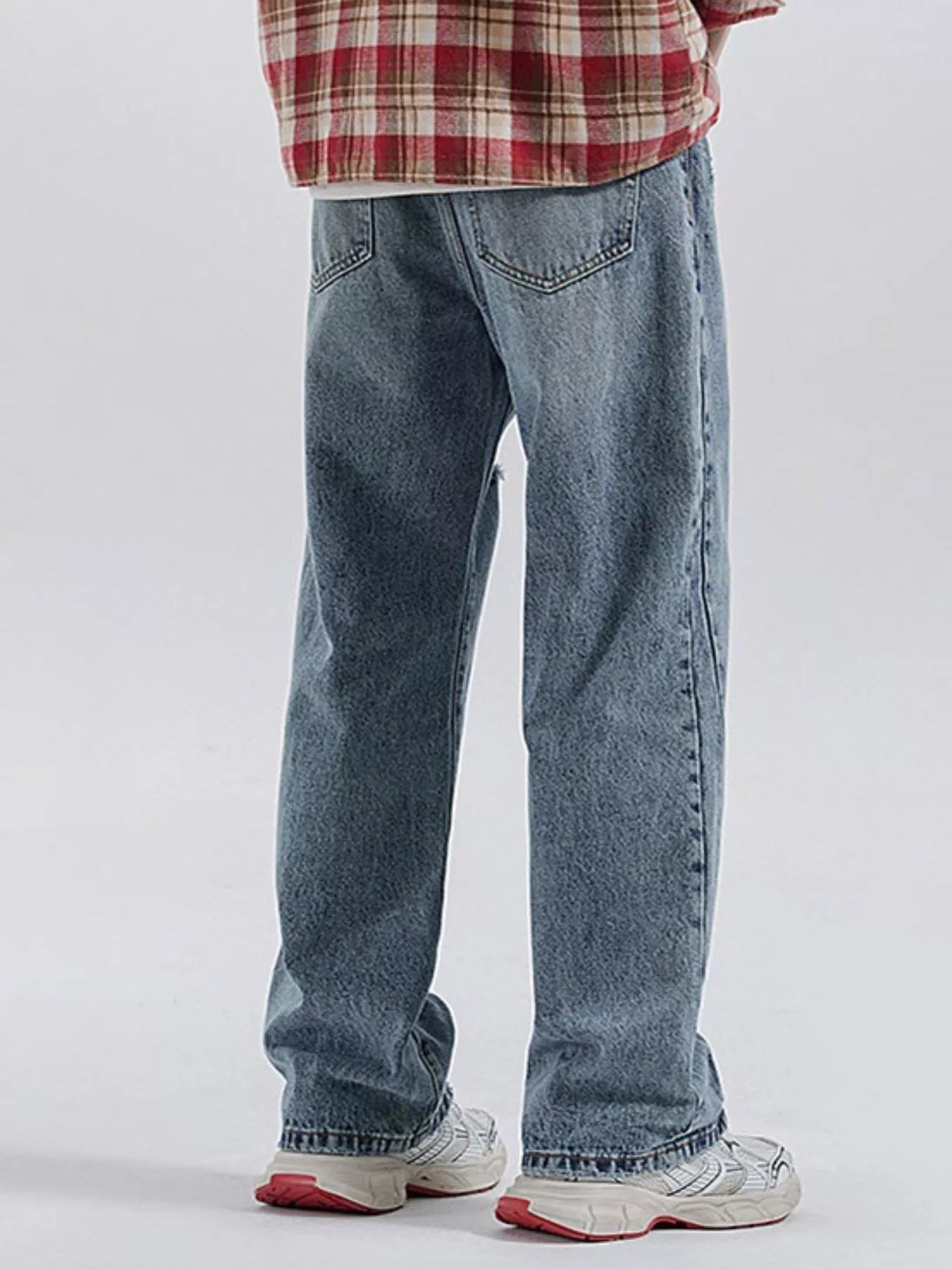 Men's Vintage Distressed Relaxed Fit Jeans