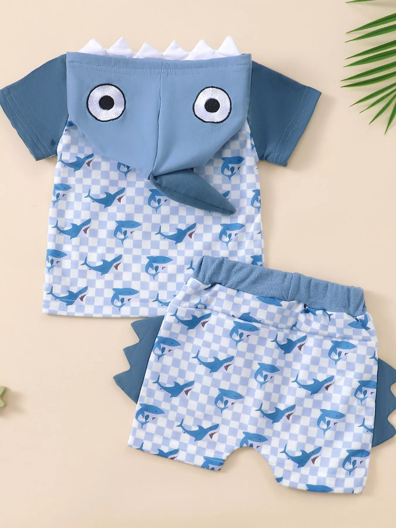 Children‘s Shark Hoodie & Shorts Set