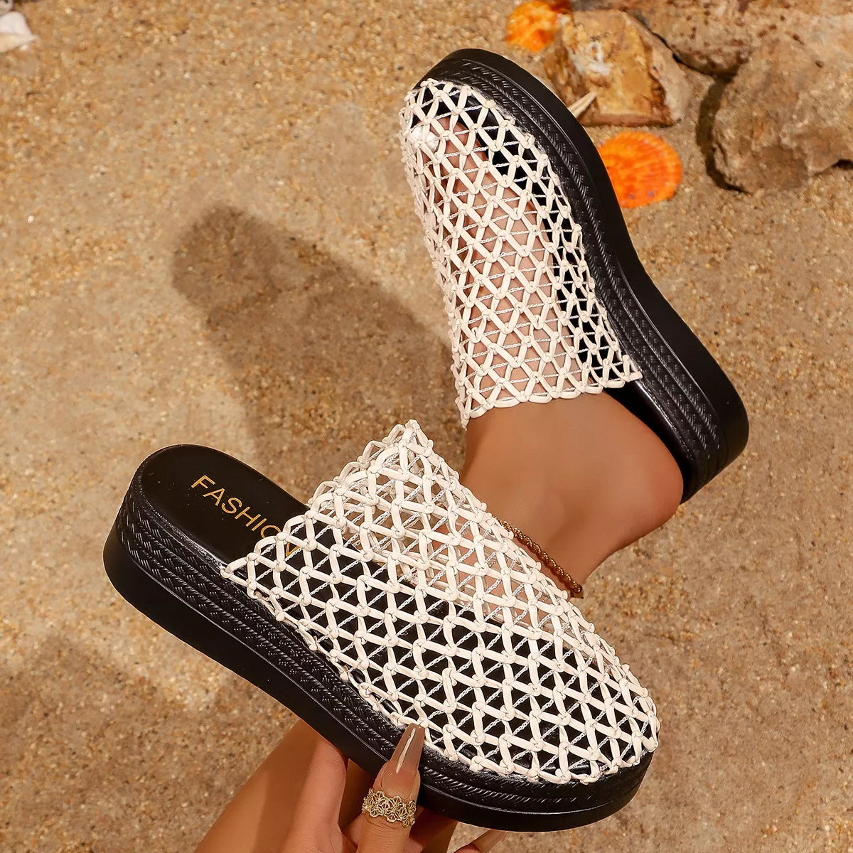 Woven Design Platform Sandals