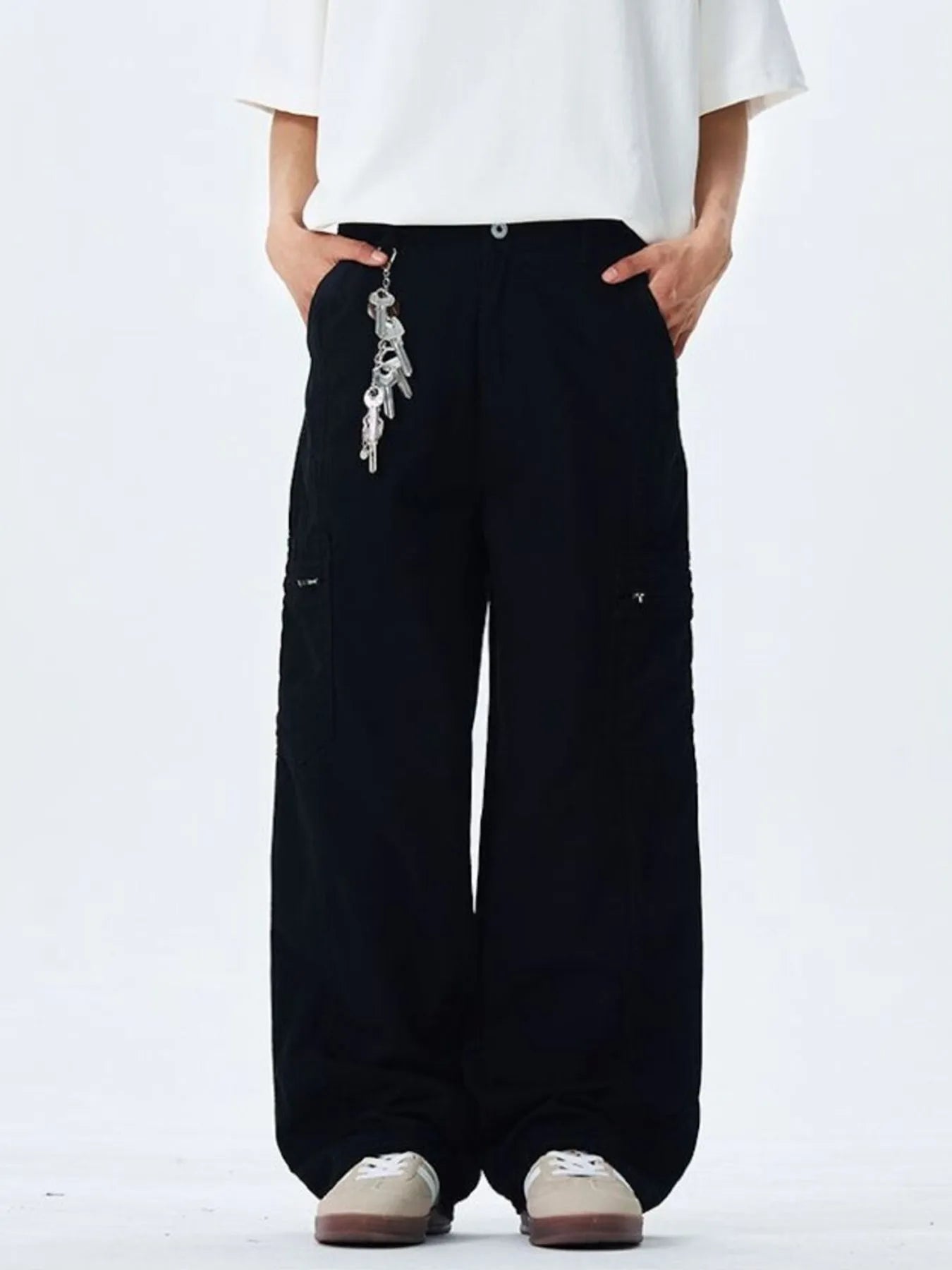 Men's Wide Leg Cargo Pants with Multi Pockets