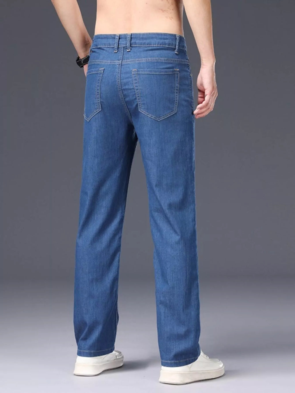 Men's Loose Fit Jeans with Pockets