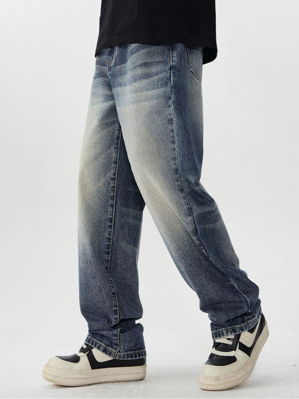 Men's Vintage Wash Wide Leg Jeans