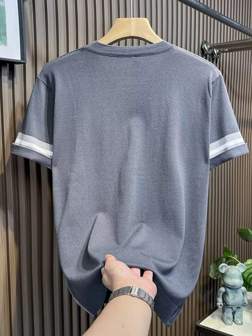 Men's Full Size Contrast Shoulder Stripes Round Neck T-Shirt Plus Size
