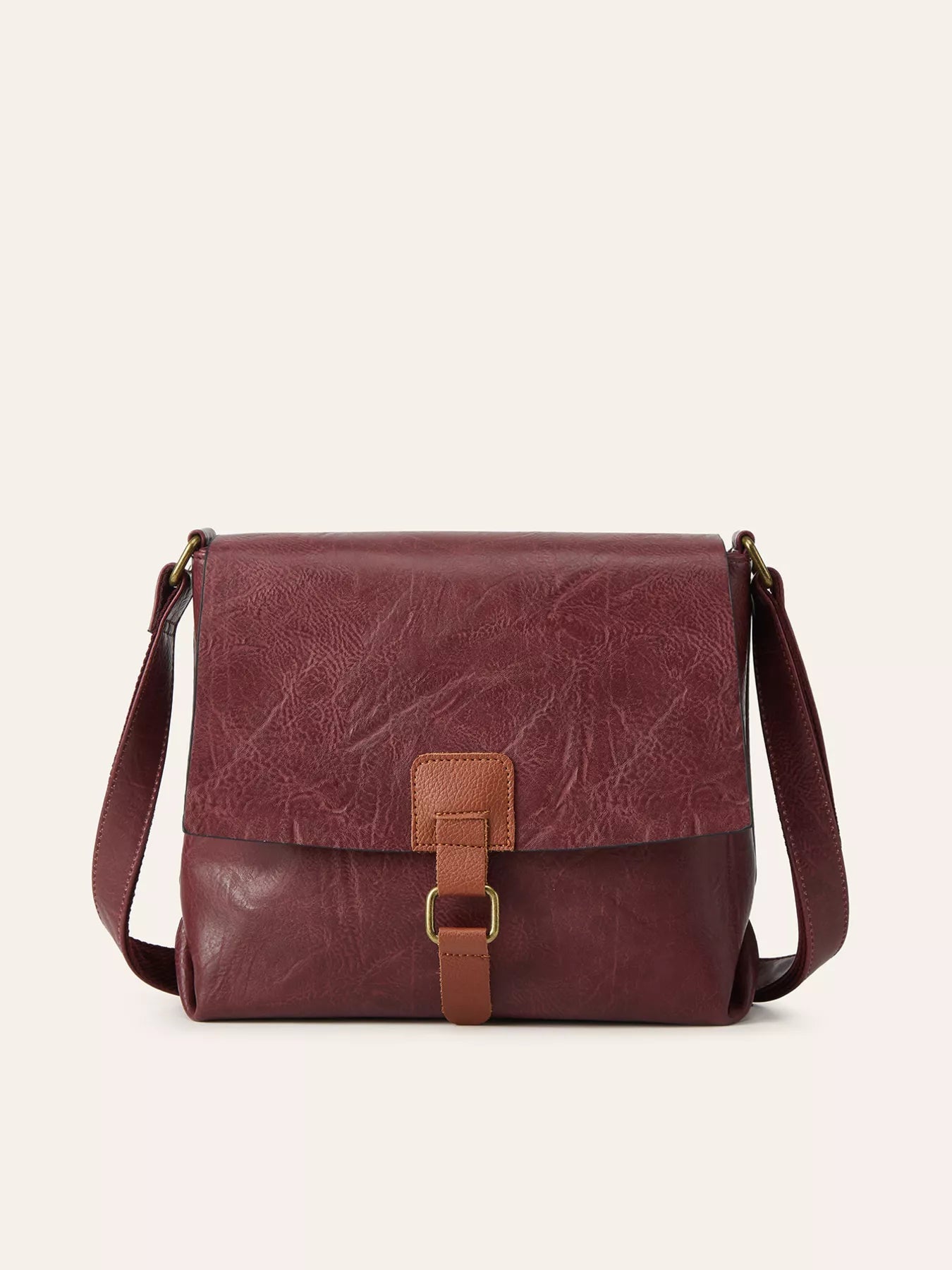 Vintage Buckle Flap Crossbody Bag