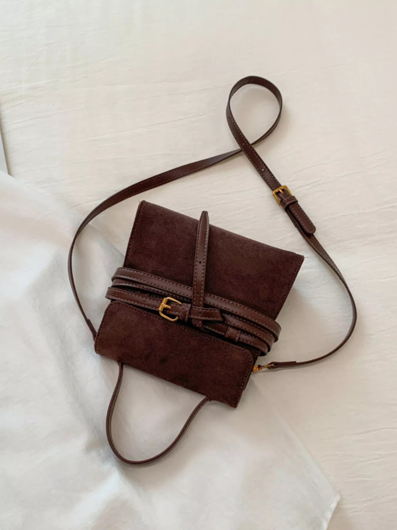 Suede Buckle Decor Crossbody Bag