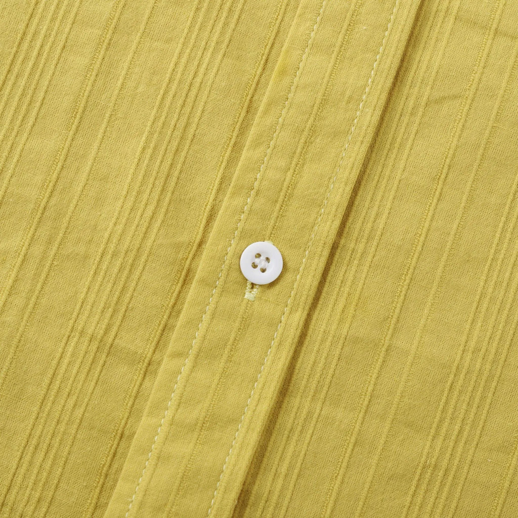 Men's Short Sleeve Button Down Shirt with Chest Pocket